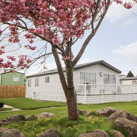 Rosella 38 Villa Моркамб Екстериор снимка